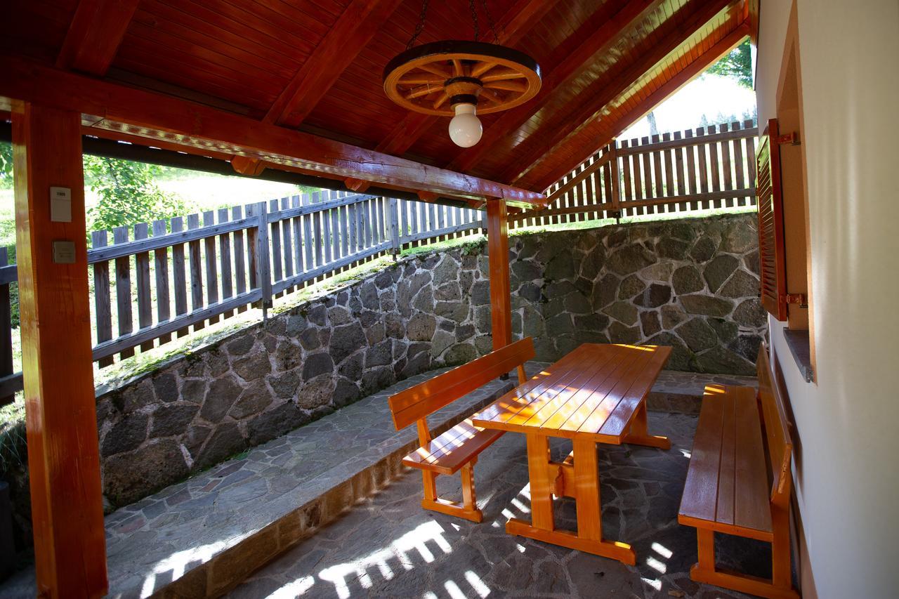 Farmstay&Glamping Visocnik Ljubno Ngoại thất bức ảnh